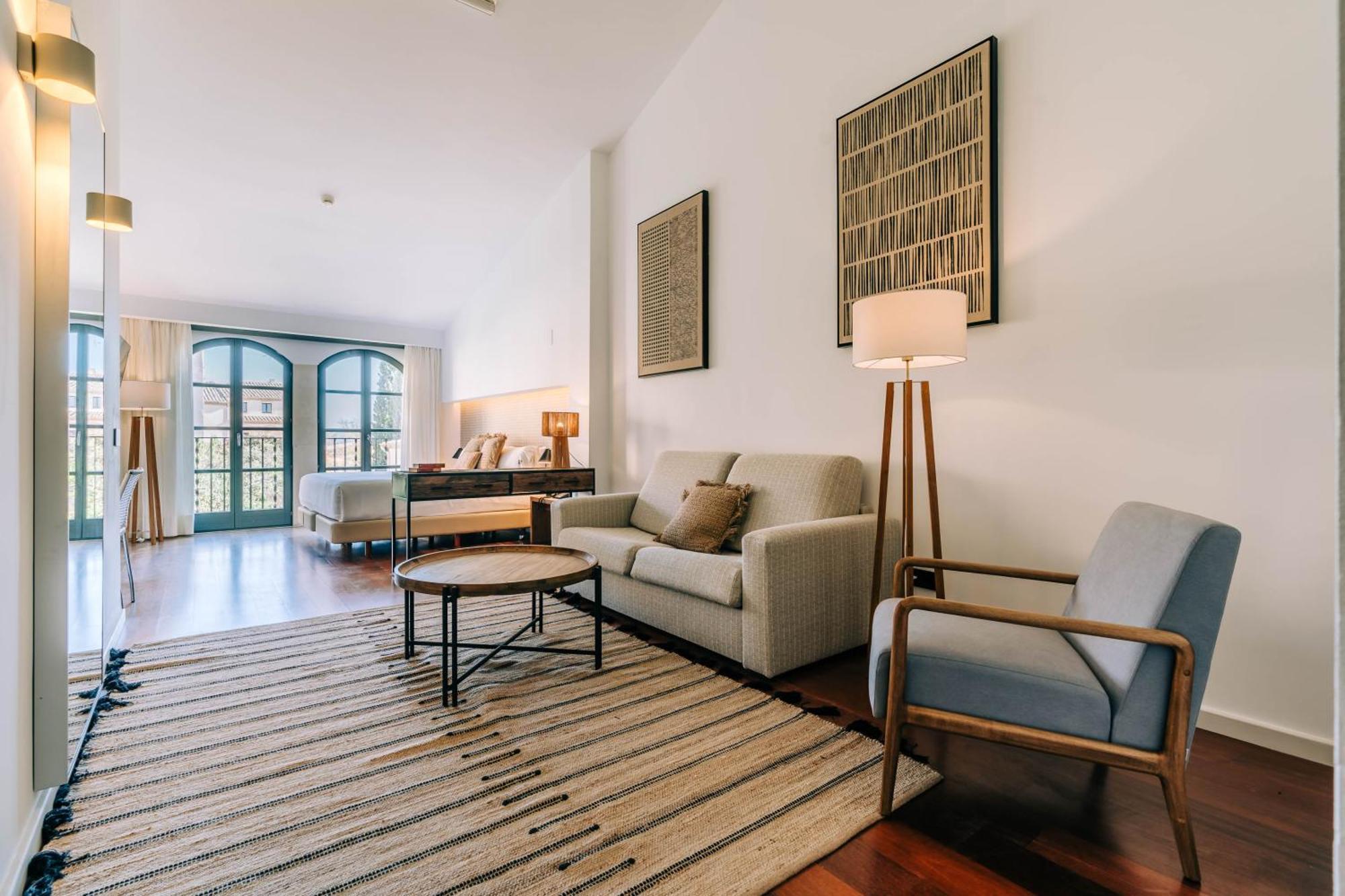 Gran Claustre Boutique Hotel 4*