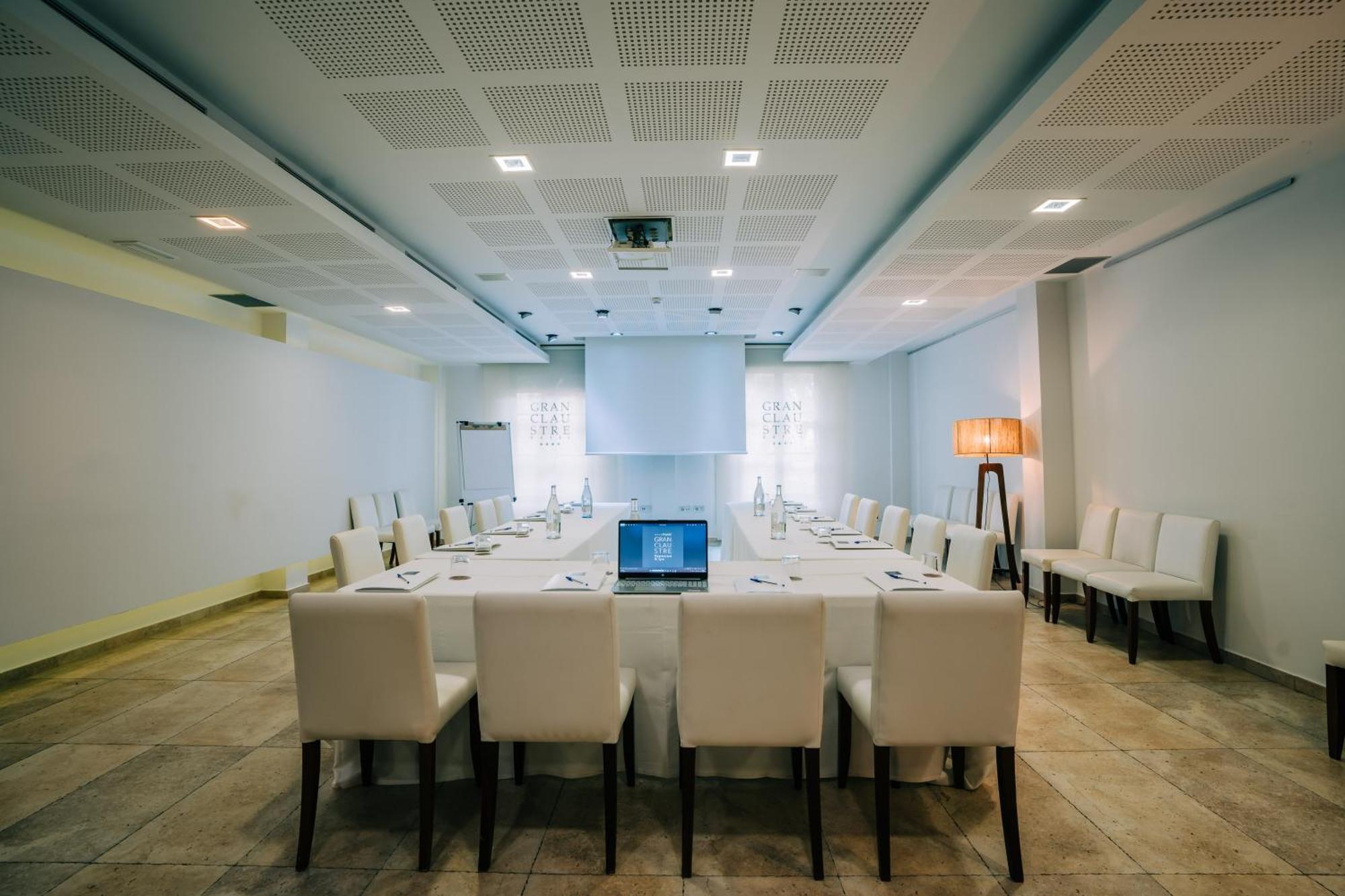 Hotel Gran Claustre Boutique 4*